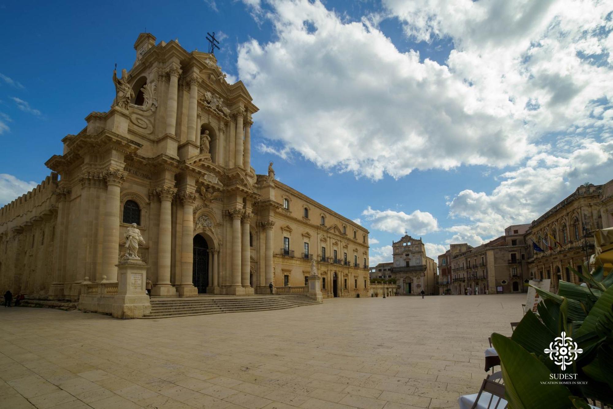 La Terrazza Sull'Antico Mercato Di Ortigia シラクーサ エクステリア 写真