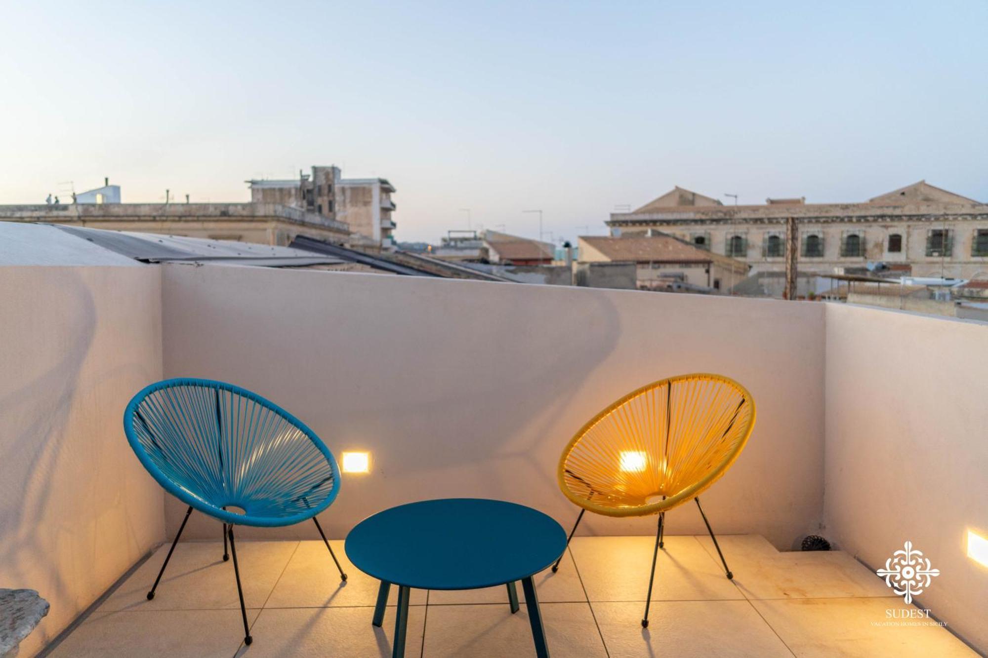 La Terrazza Sull'Antico Mercato Di Ortigia シラクーサ エクステリア 写真