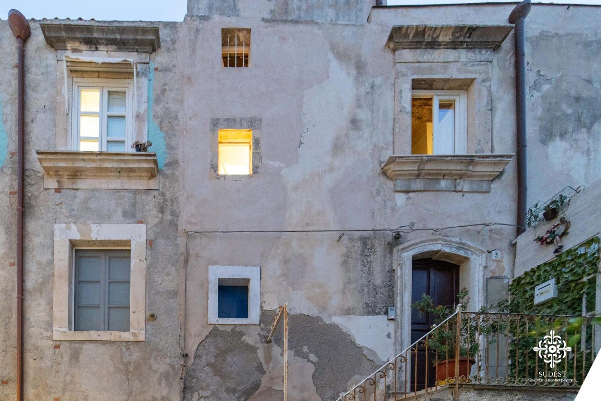 La Terrazza Sull'Antico Mercato Di Ortigia シラクーサ エクステリア 写真