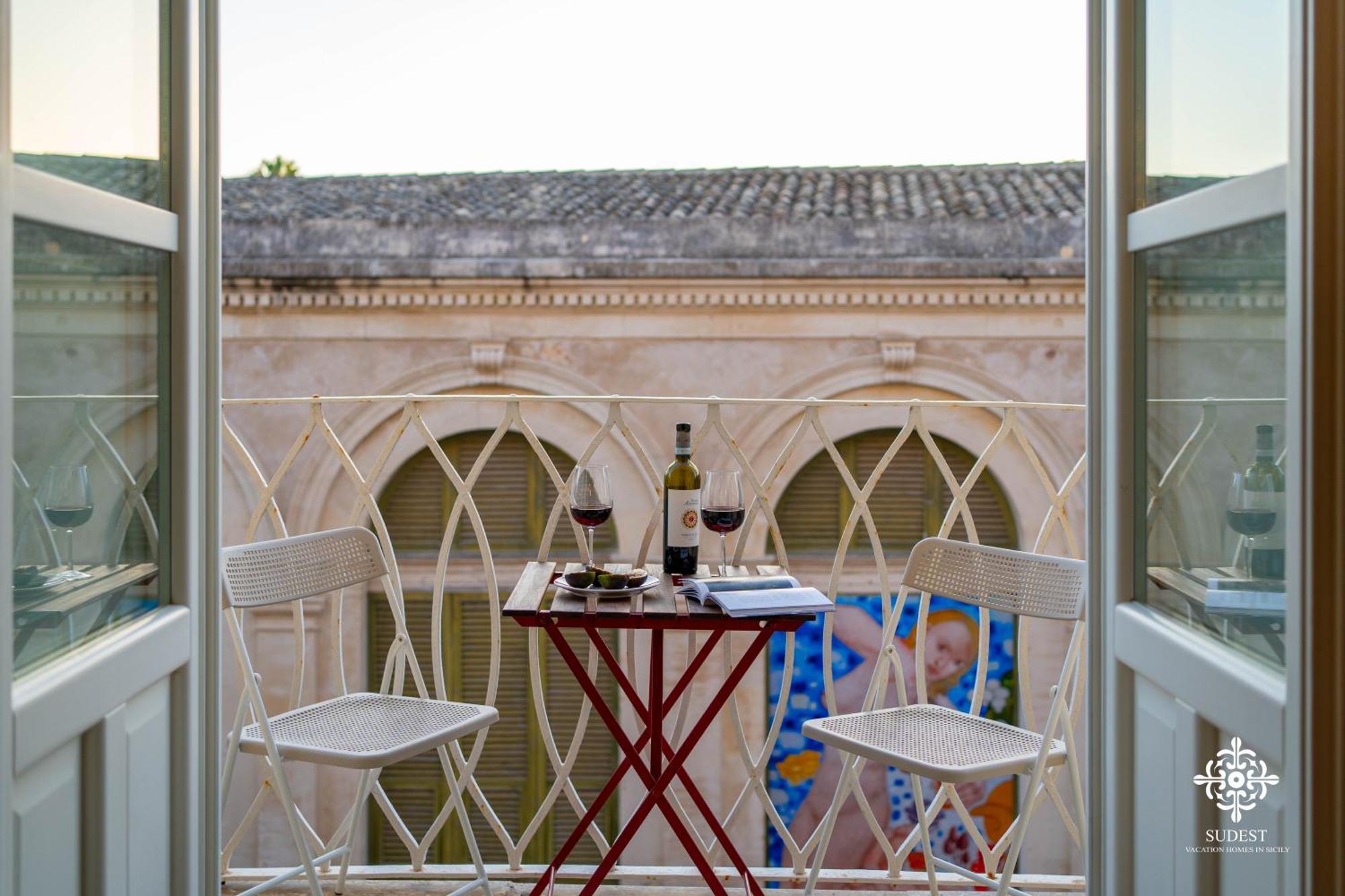 La Terrazza Sull'Antico Mercato Di Ortigia シラクーサ エクステリア 写真