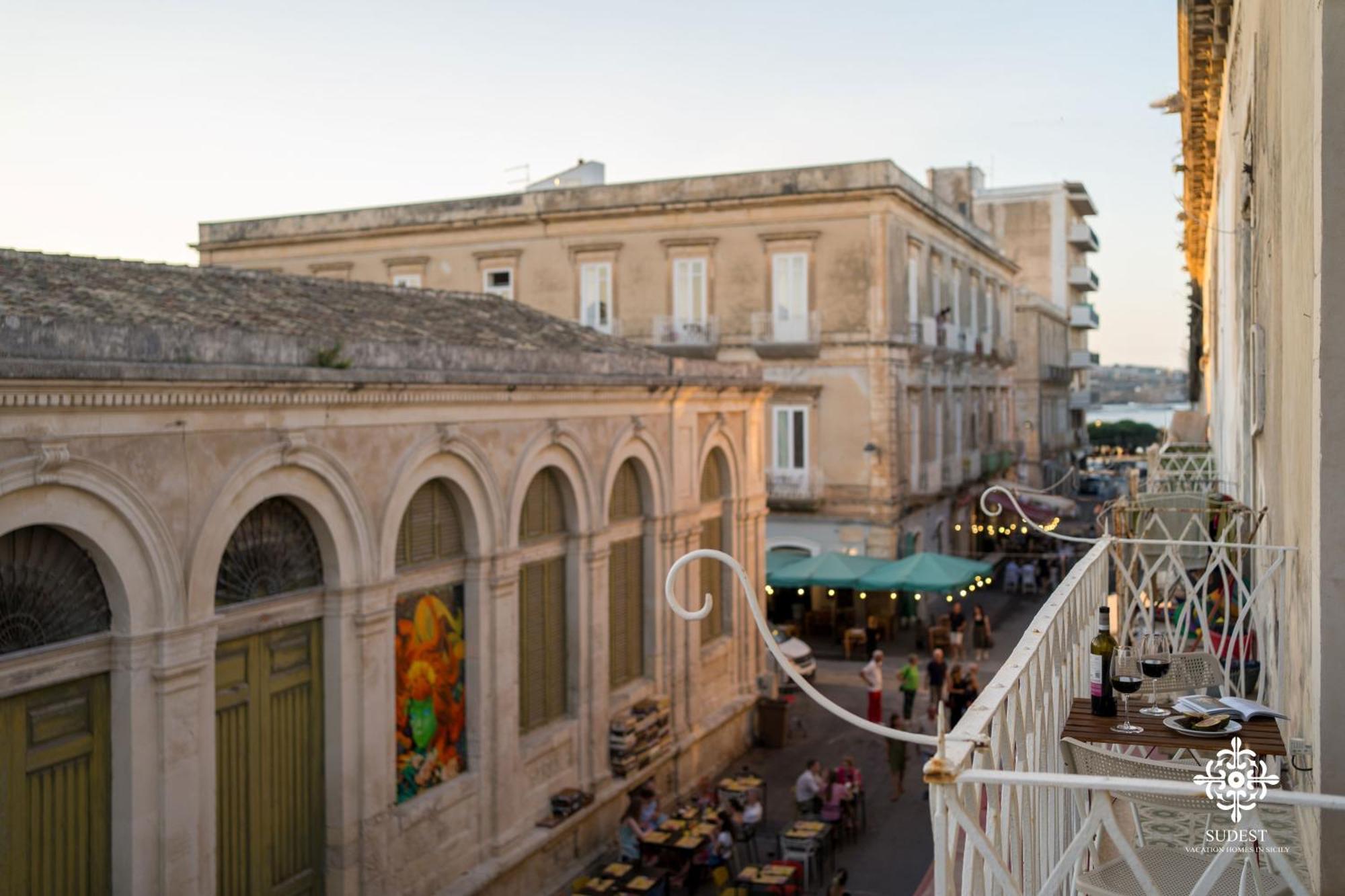 La Terrazza Sull'Antico Mercato Di Ortigia シラクーサ エクステリア 写真